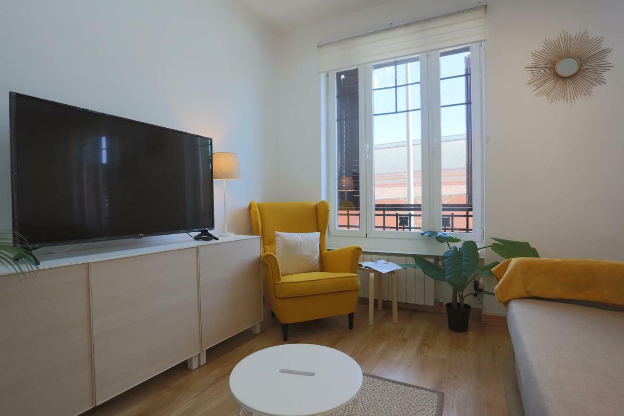 Atocha Art Apartment Madrid Luaran gambar