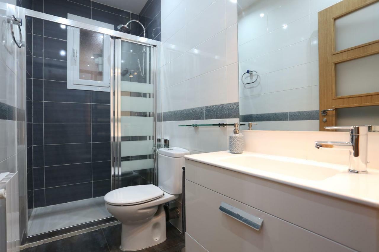 Atocha Art Apartment Madrid Luaran gambar