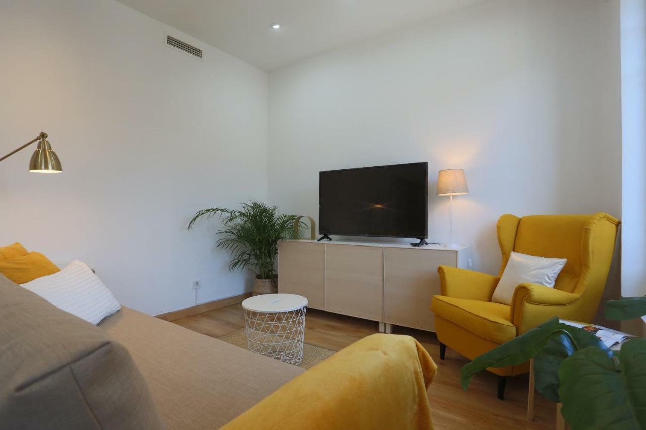 Atocha Art Apartment Madrid Luaran gambar