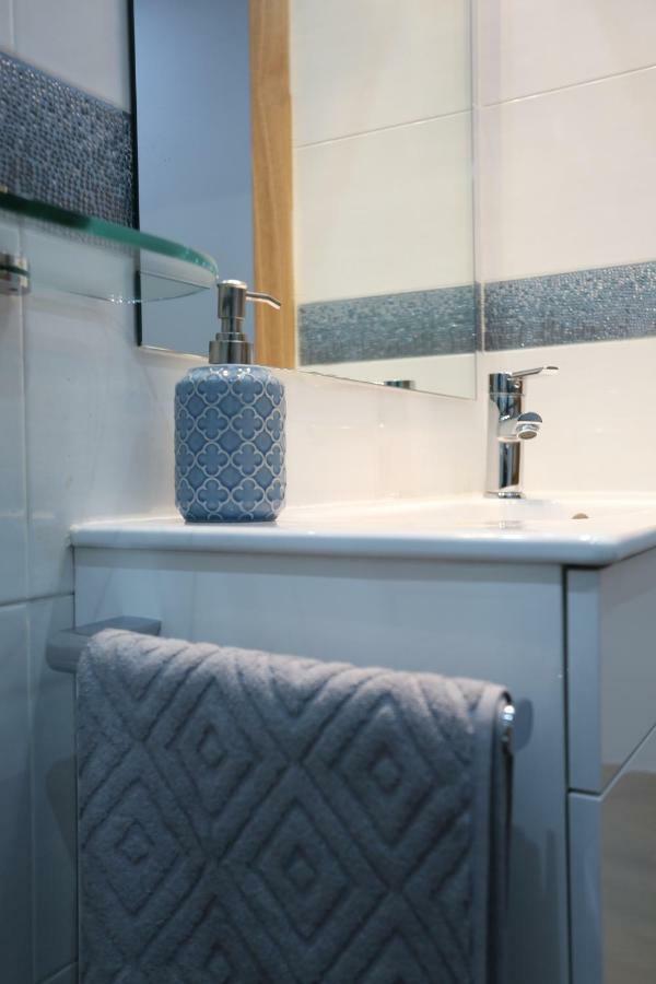 Atocha Art Apartment Madrid Luaran gambar