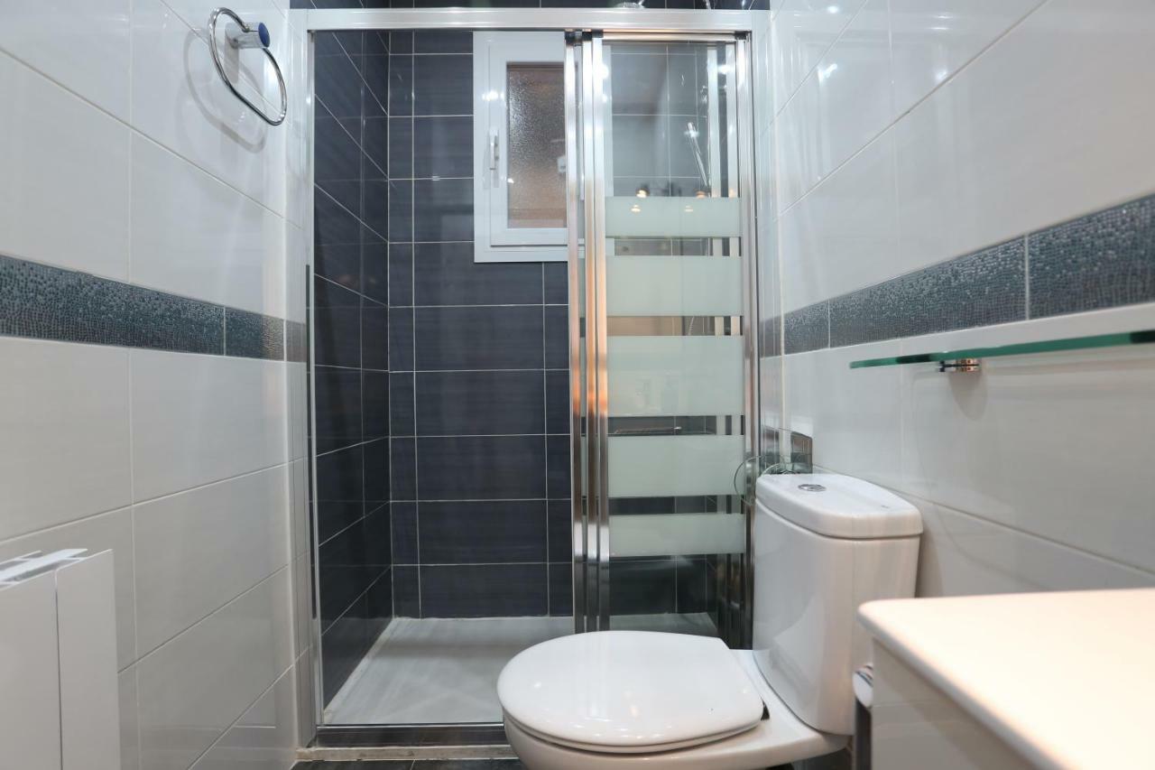 Atocha Art Apartment Madrid Luaran gambar