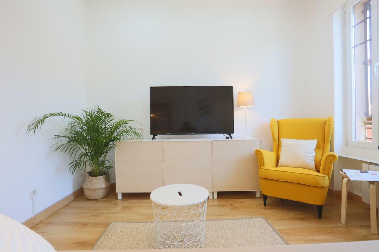 Atocha Art Apartment Madrid Luaran gambar