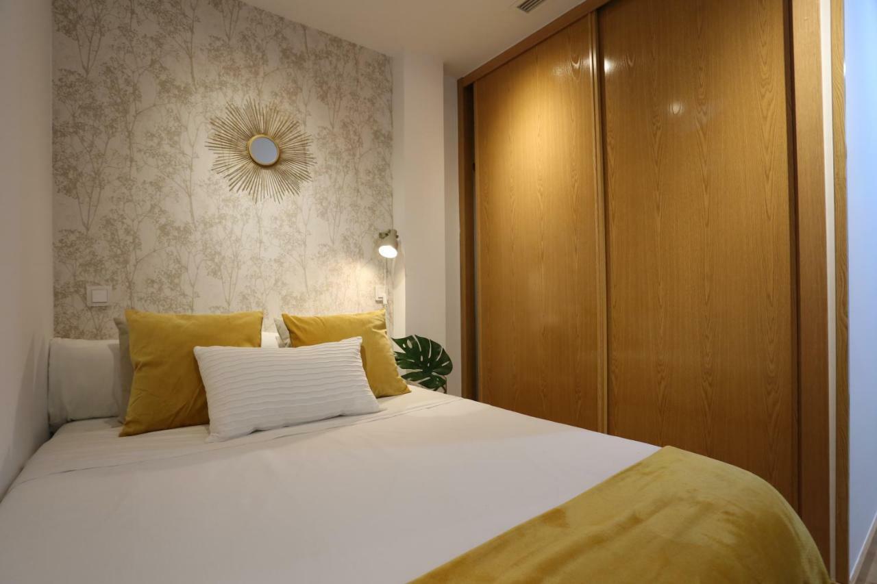 Atocha Art Apartment Madrid Luaran gambar