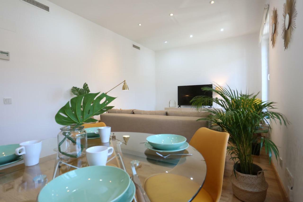 Atocha Art Apartment Madrid Luaran gambar